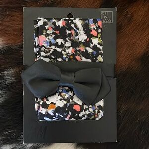 NWT H&M black bow tie and abstract pocket square set